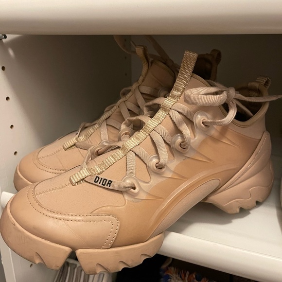 Sold ✅ Dior d-Connect - Picture 1 of 5